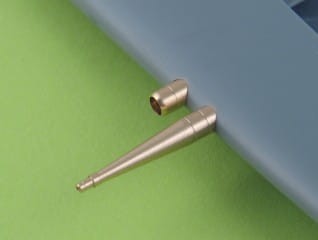 am48-005_02.jpg