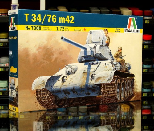 italeri7008-00.JPG