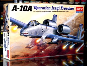 1:72 Fairchild A-10 THUNDERBOLT II Operation Iraqi Freedom - Amerykański Samolot szturmowy - Academy 12402