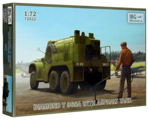 1:72 Diamond T968A - Amerykańska ciężarówka ze zbiornikiem na asfalt II w.ś. - IBG 72022