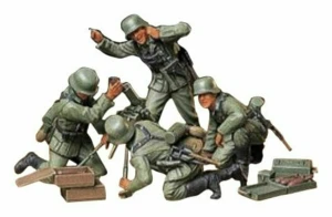 1:35 GERMAN MORTAR TEAM - Tamiya 35193