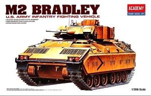 1:35 M2 BRADLEY - Academy 13237