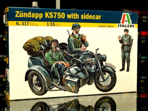 italeri317-00.JPG