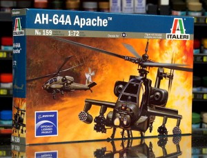 1:72 Boeing AH-64 APACHE - Amerykański śmigłowiec szturmowy - Italeri  159