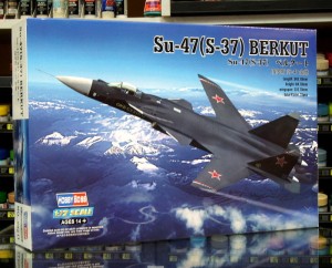 1:72 Suchoj Su-47 BERKUT - Rosyjski Samolot Myśliwski - Hobby Boss 80211